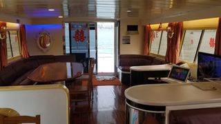 64" Western Luxury Yacht [SH003]
