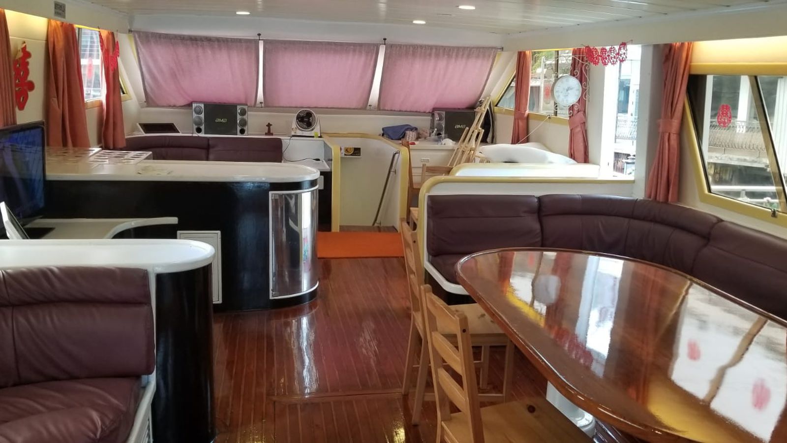 64" Western Luxury Yacht [SH003]